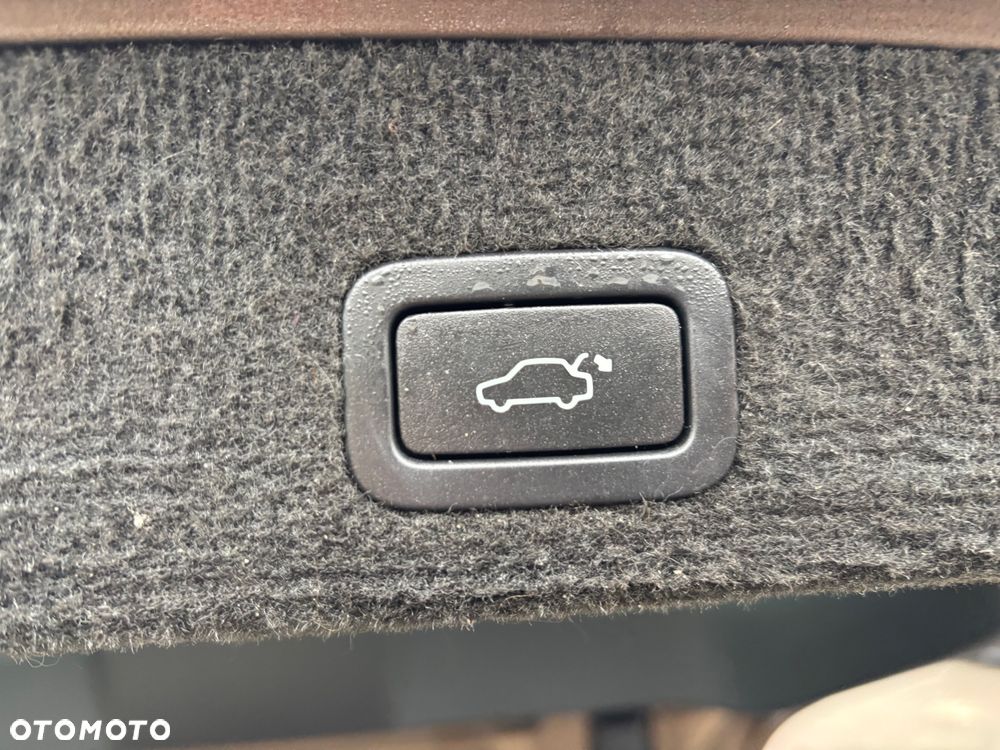 Volvo XC 70 D5 AWD Edition Pro - 10