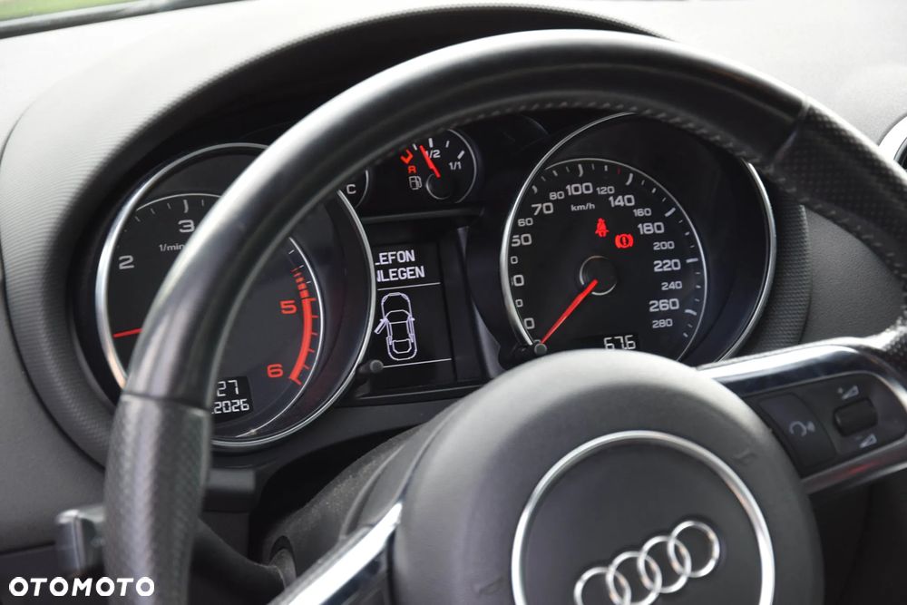 Audi TT Coupé 2.0 TDI Quattro - 32