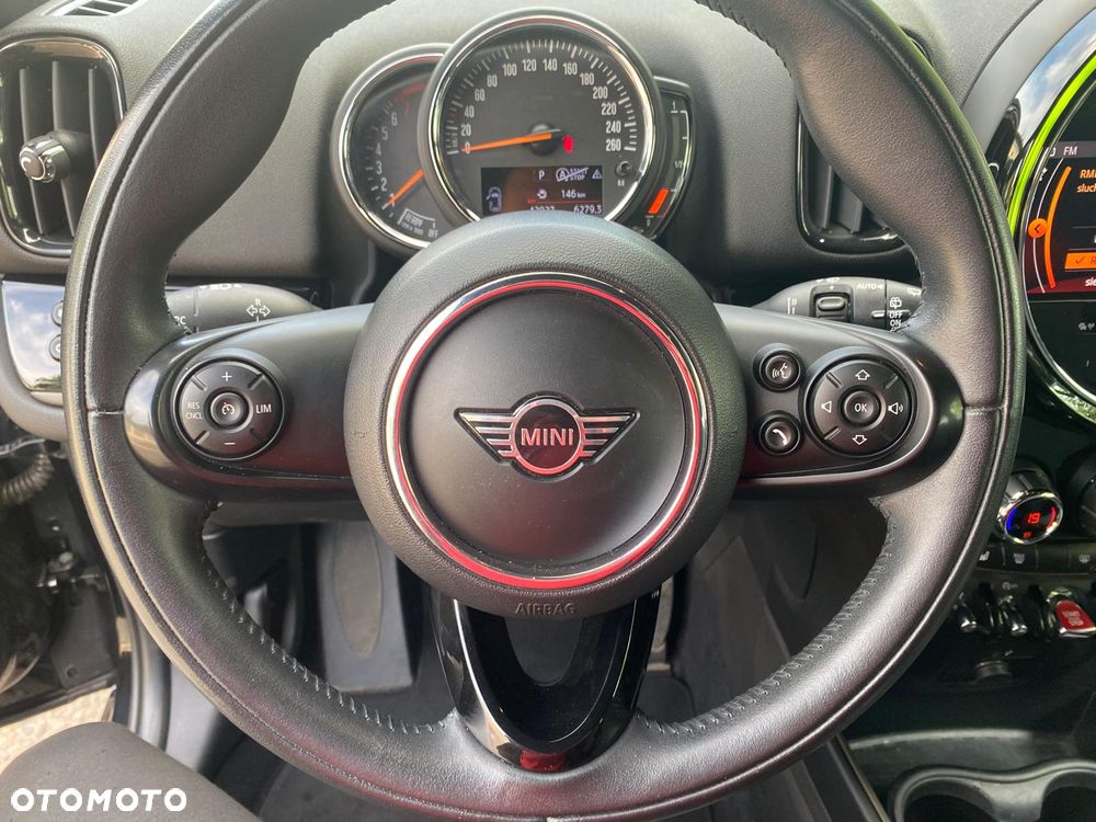 MINI Countryman Cooper Shadow Edition - 9