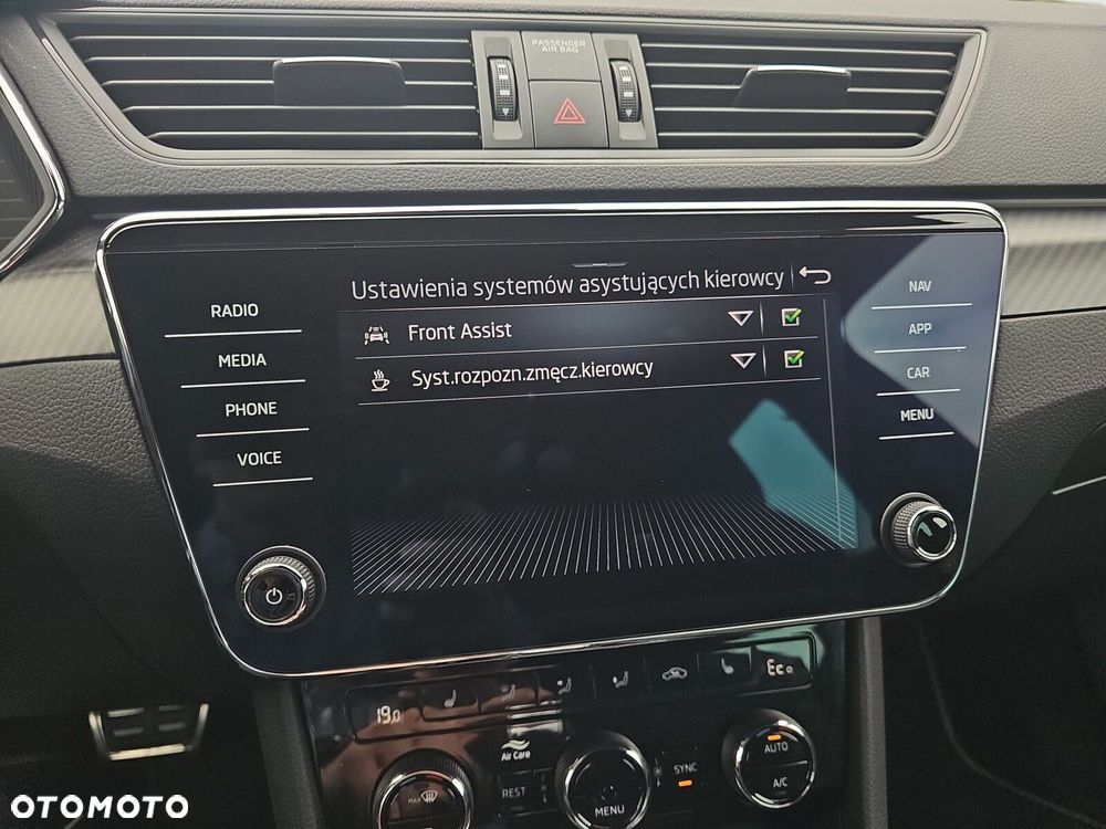 Skoda Superb 1.4 TSI Plug-In Hybrid Sportline DSG - 29