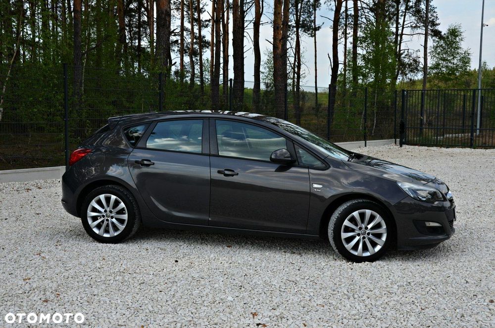Opel Astra - 18