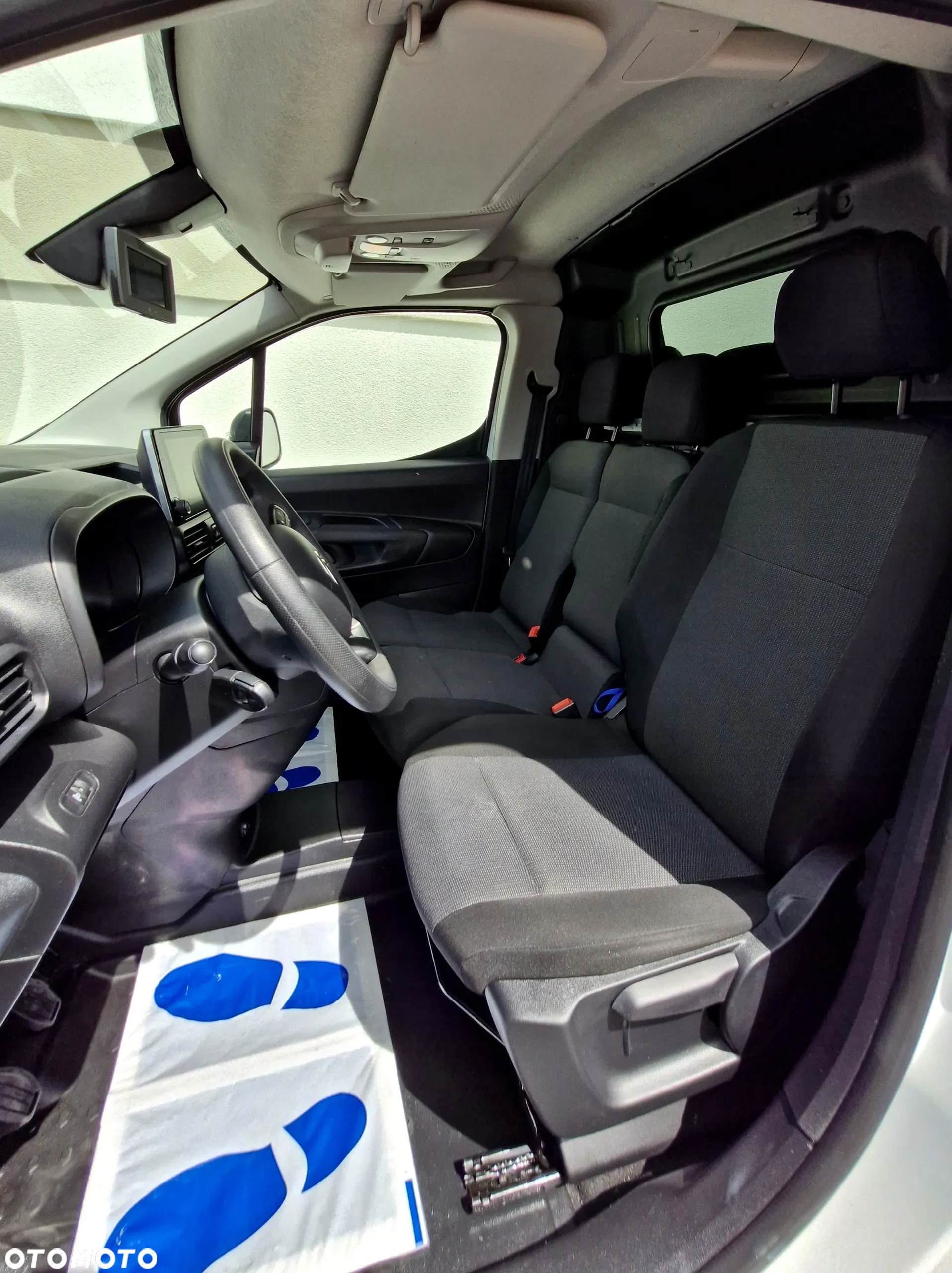 Peugeot Partner, Nawigacja, klima, tempomat, czujniki - 14