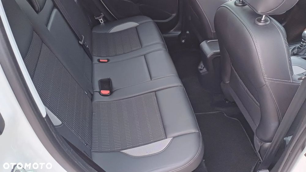 Peugeot 2008 BlueHDi FAP 120 STOP & START Business-Line - 14