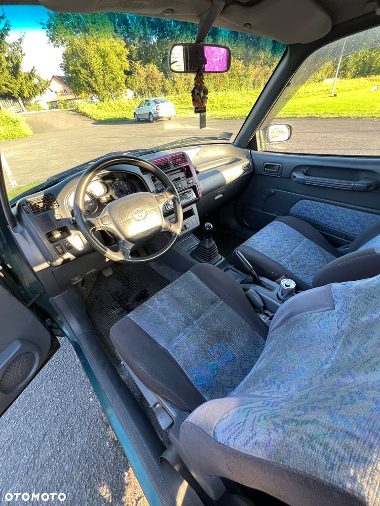 Toyota RAV4 2.0 Special - 17