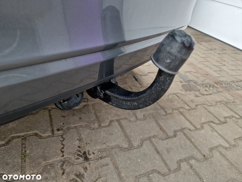 Volkswagen Golf Plus 1.6 TDI DPF DSG Life - 15