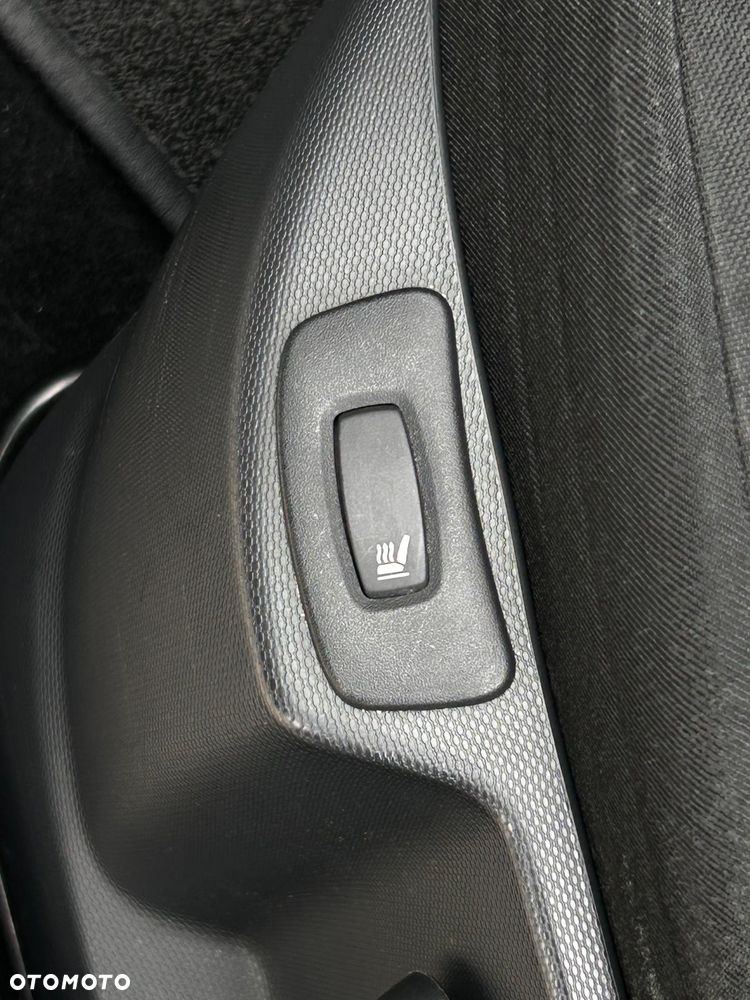 Renault Captur ENERGY dCi 90 Start&Stop Experience - 17