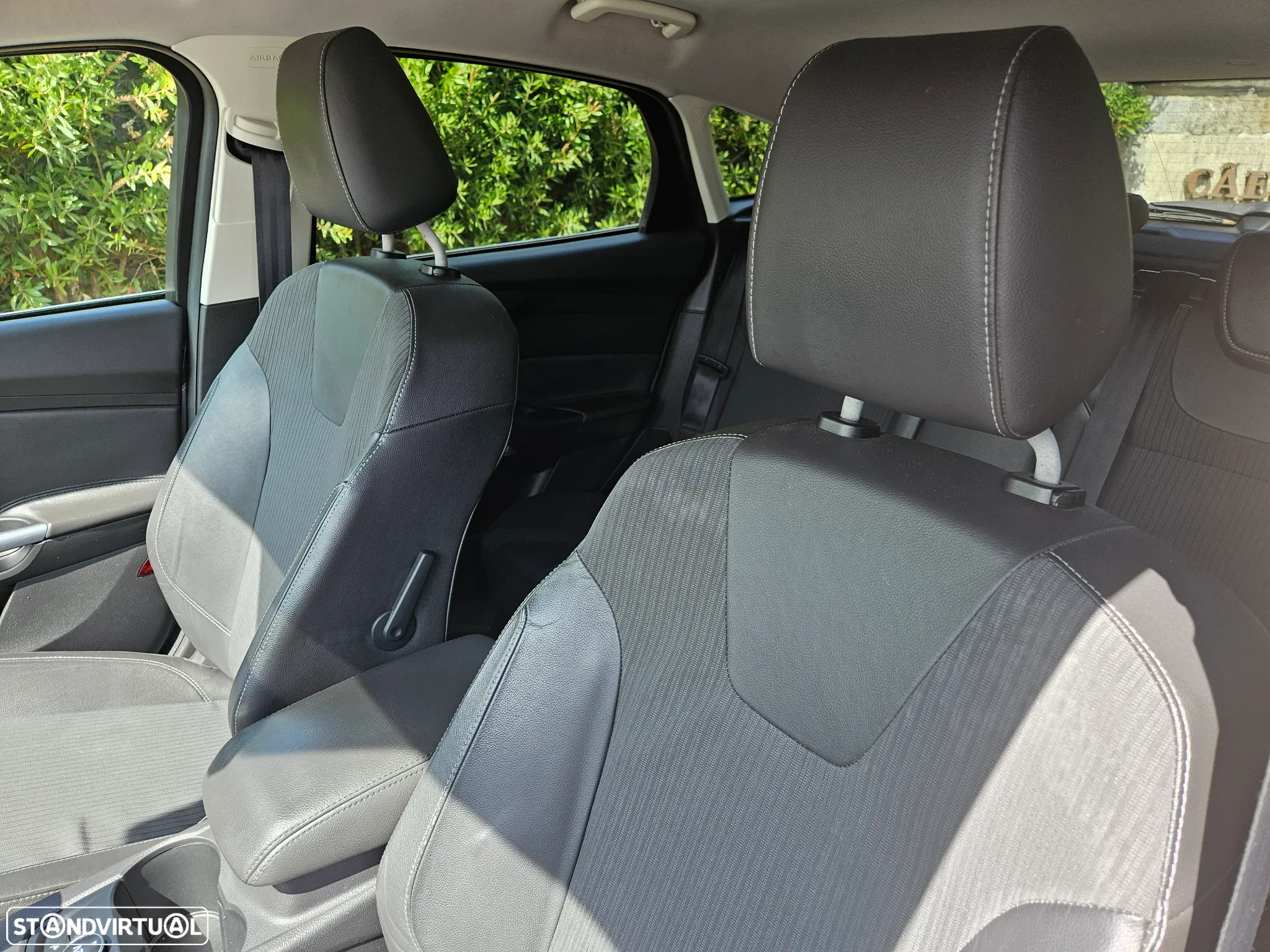 Ford Focus 1.6 TDCi Titanium - 17