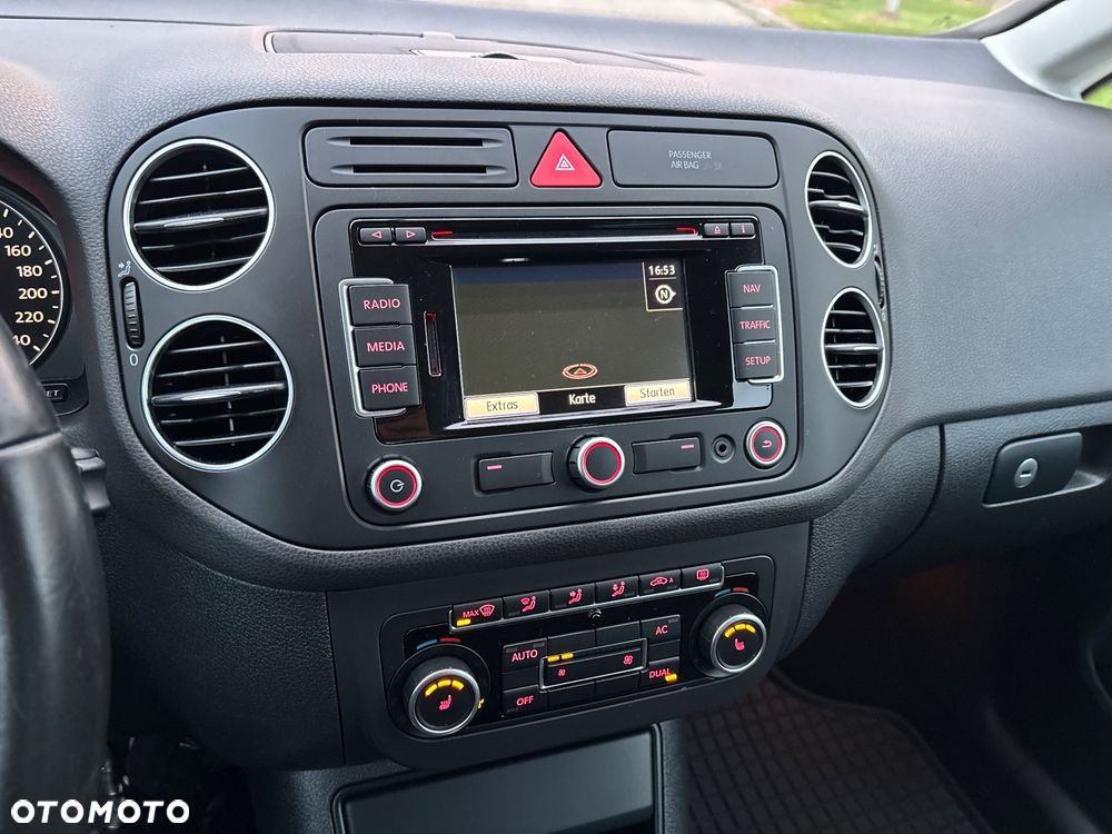 Volkswagen Golf Plus - 15
