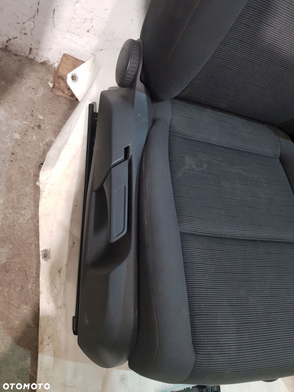 FOTELE KANAPA KOMPLET VW GOLF V EUR HB 5D - 10