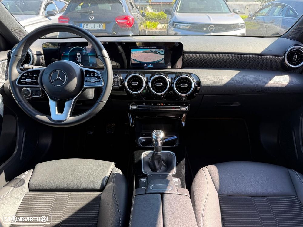 Mercedes-Benz A 180 d Progressive - 12