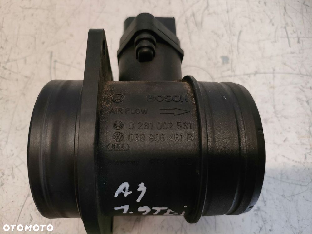 AUDI A3 8P 1.9 TDI 3-DRZWI 03- PRZEPŁYWOMIERZ 038906461B - 2