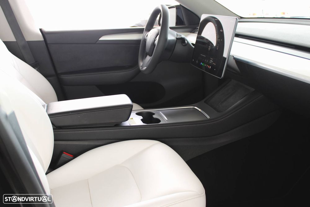 Tesla Model Y Long Range Tração Integral - 9