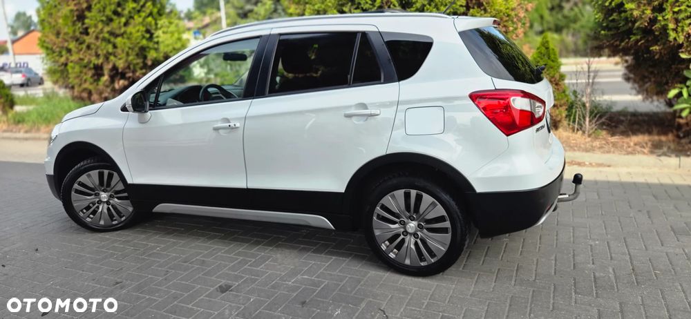 Suzuki SX4 S-Cross 1.6 VVT CVT 4x2 Comfort - 9