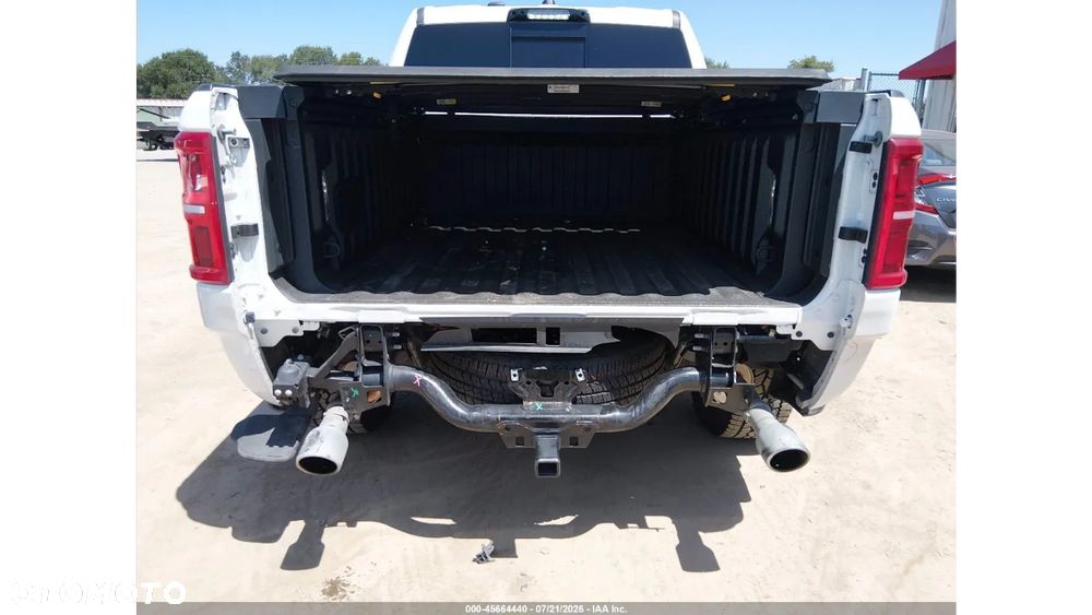 RAM 1500 - 13