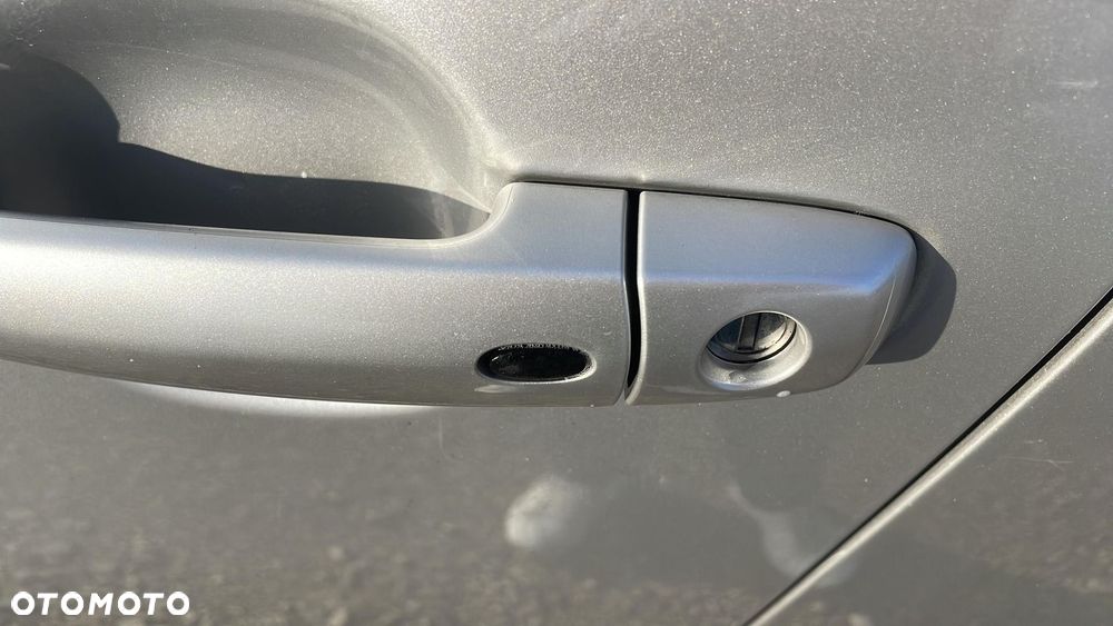 Suzuki Grand Vitara 2.4 Premium EU5 - 16