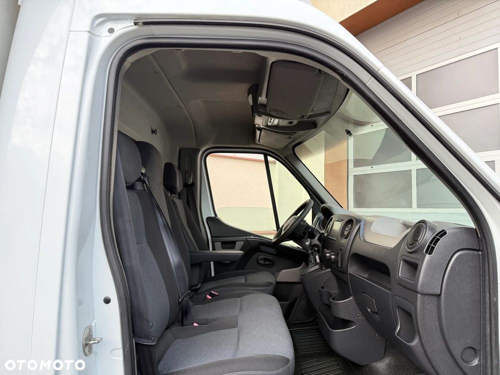 Renault Master Izoterma Winda - 33
