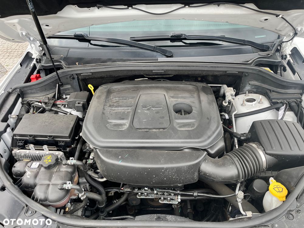 Jeep Grand Cherokee - 22