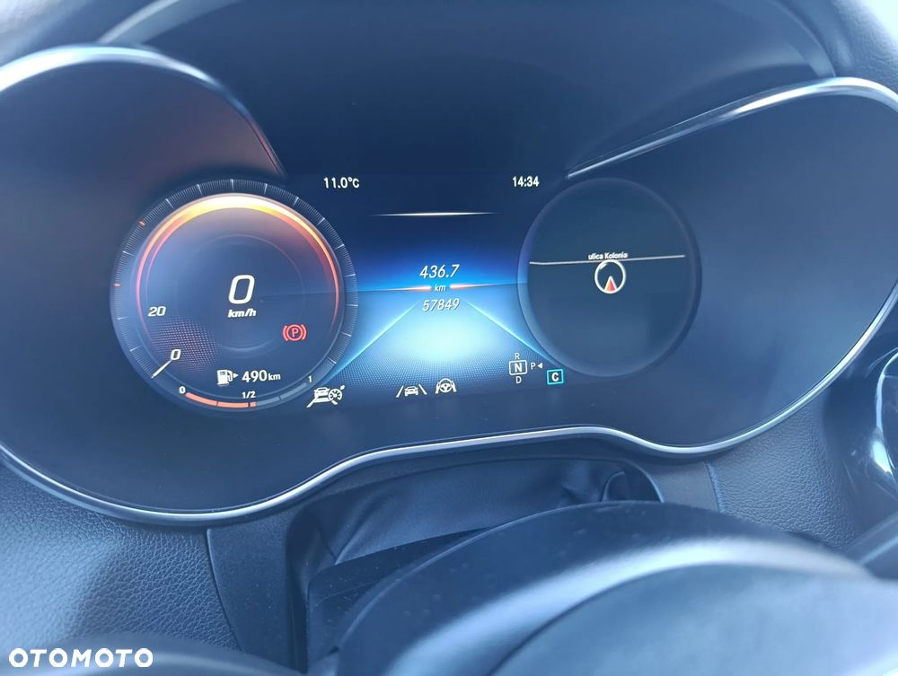 Mercedes-Benz Klasa C 300 d 9G-TRONIC - 34