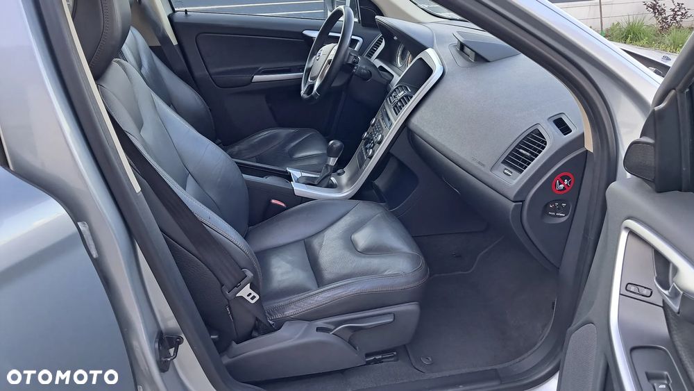 Volvo XC 60 D3 Summum - 28