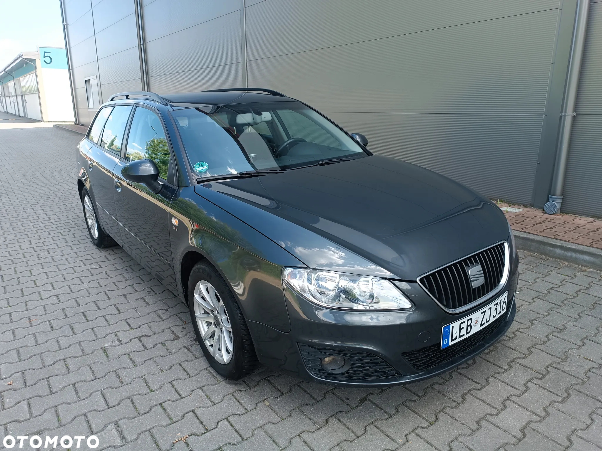 Seat Exeo 2.0 TDI DPF Style - 2