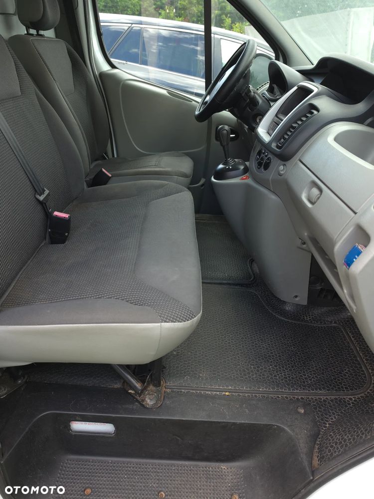 Opel Vivaro - 4