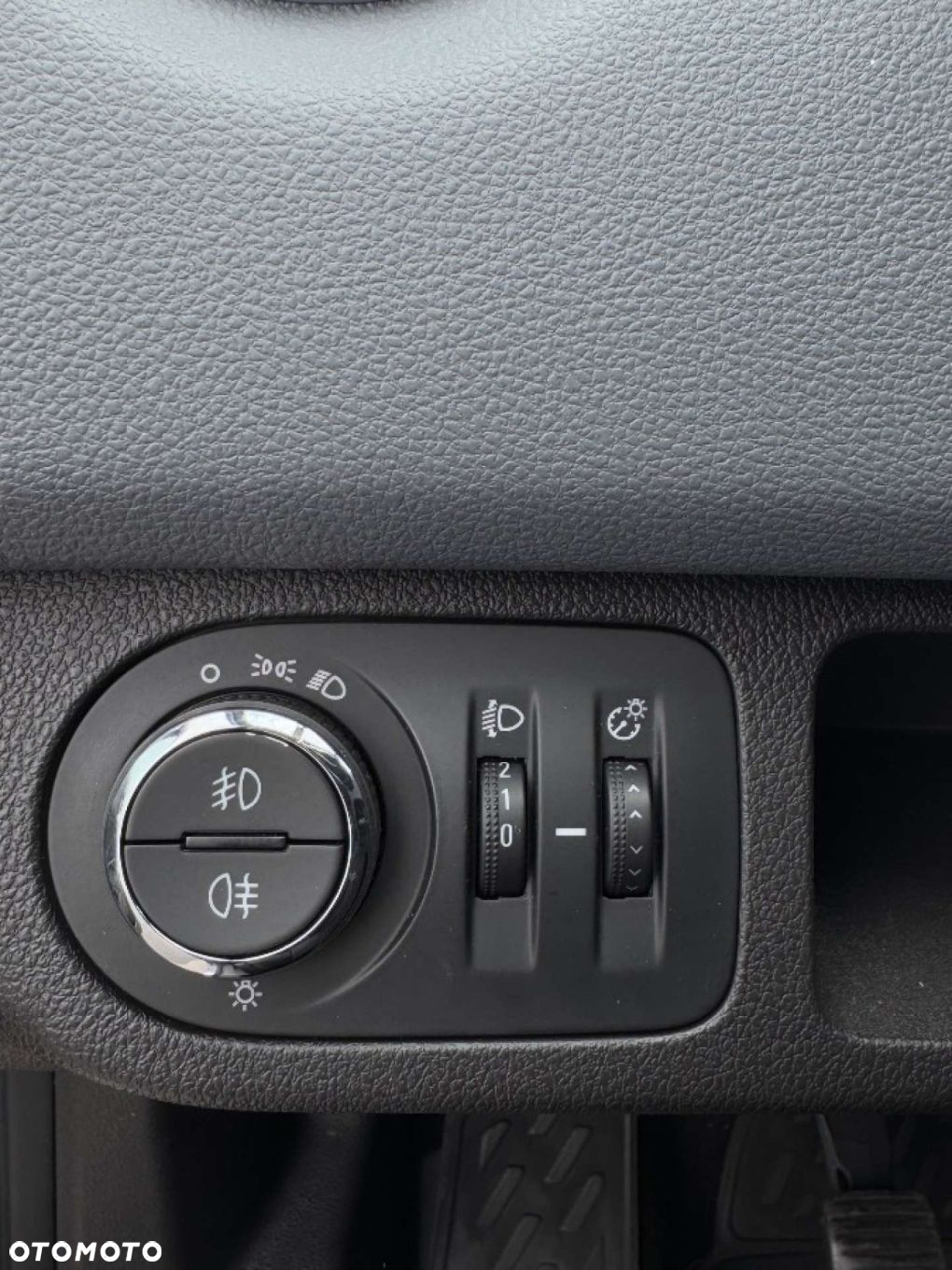 Opel Meriva - 21