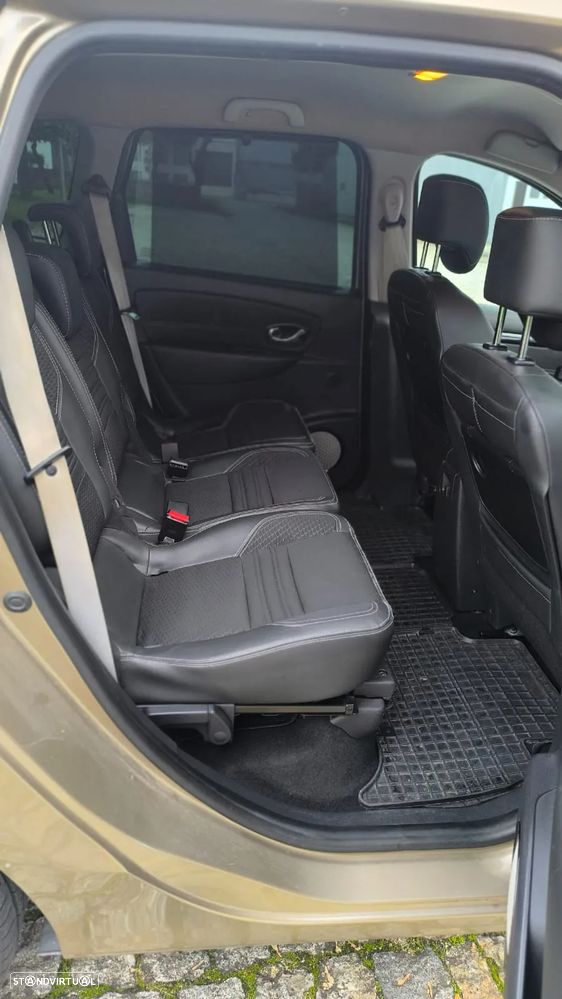 Renault Grand Scénic 1.5 dCi Bose Edition SS - 22