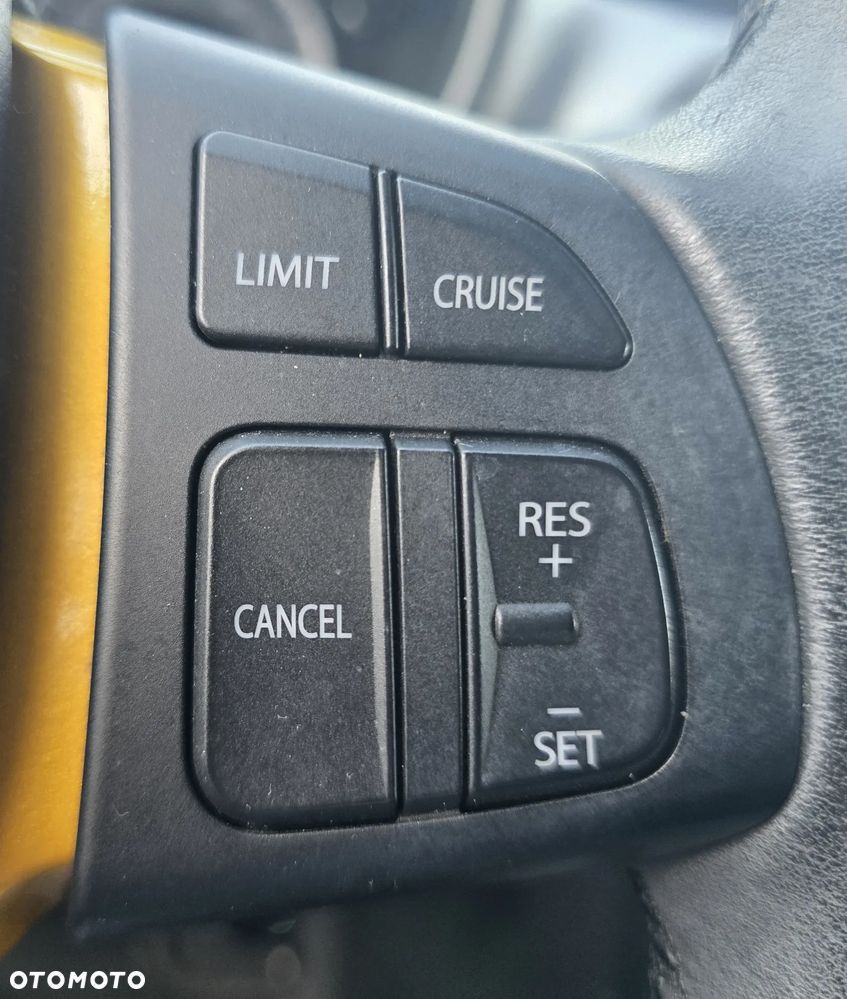 Suzuki Vitara 1.4 Boosterjet Premium 2WD - 17