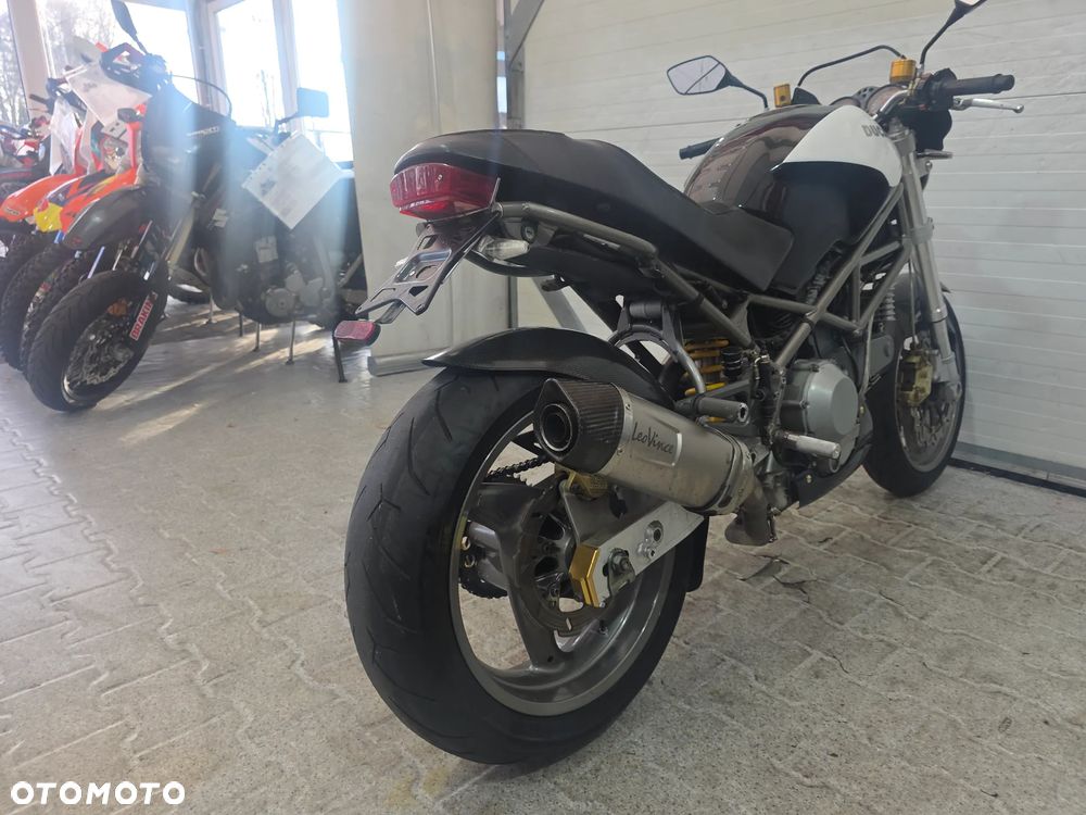 Ducati Monster - 22