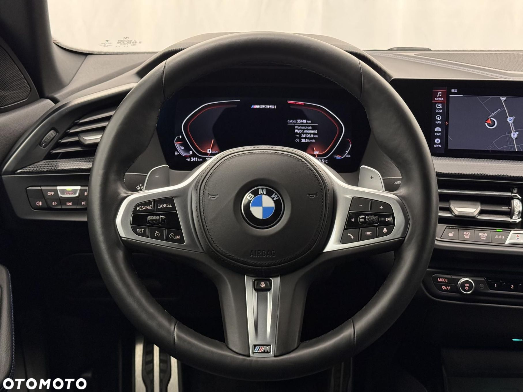 BMW Seria 2 - 32