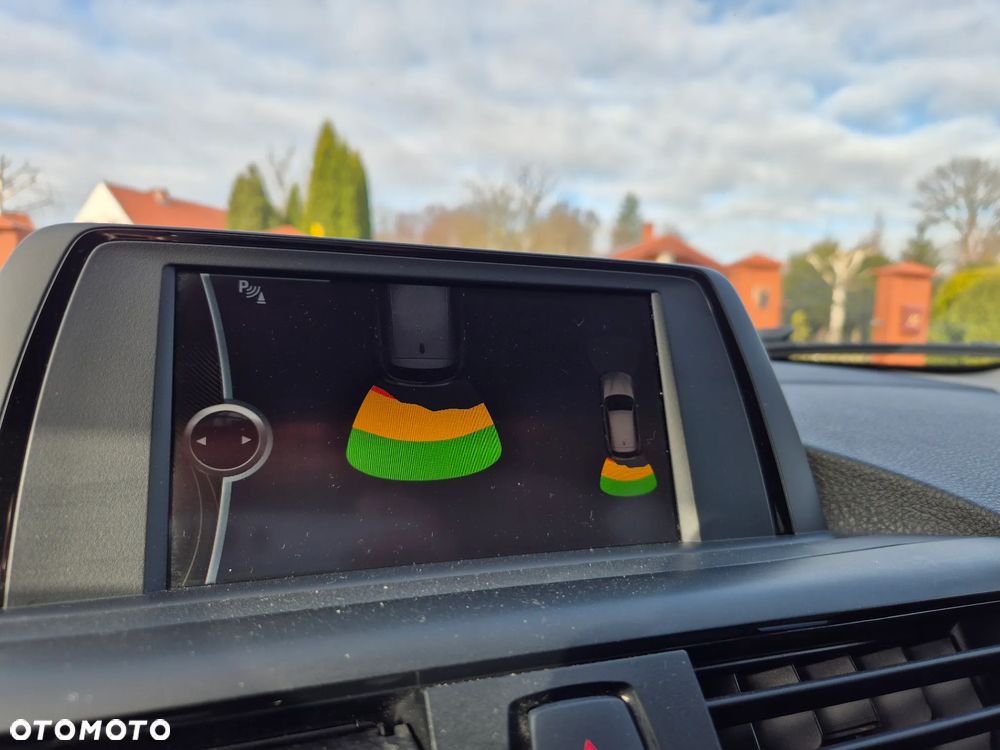 BMW Seria 1 118d DPF Edition Sport - 37