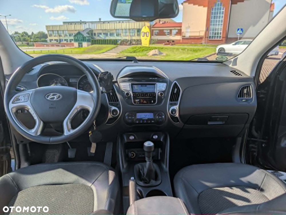 Hyundai ix35 2.0 4WD Premium - 17