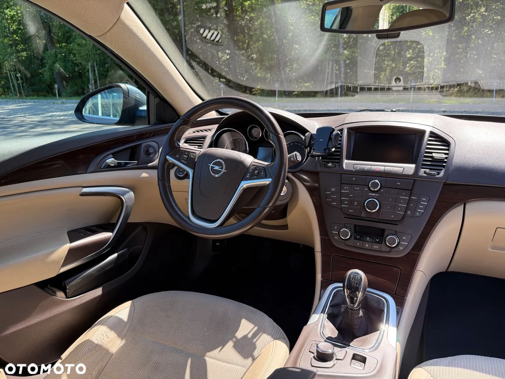 Opel Insignia 1.8 Cosmo - 9