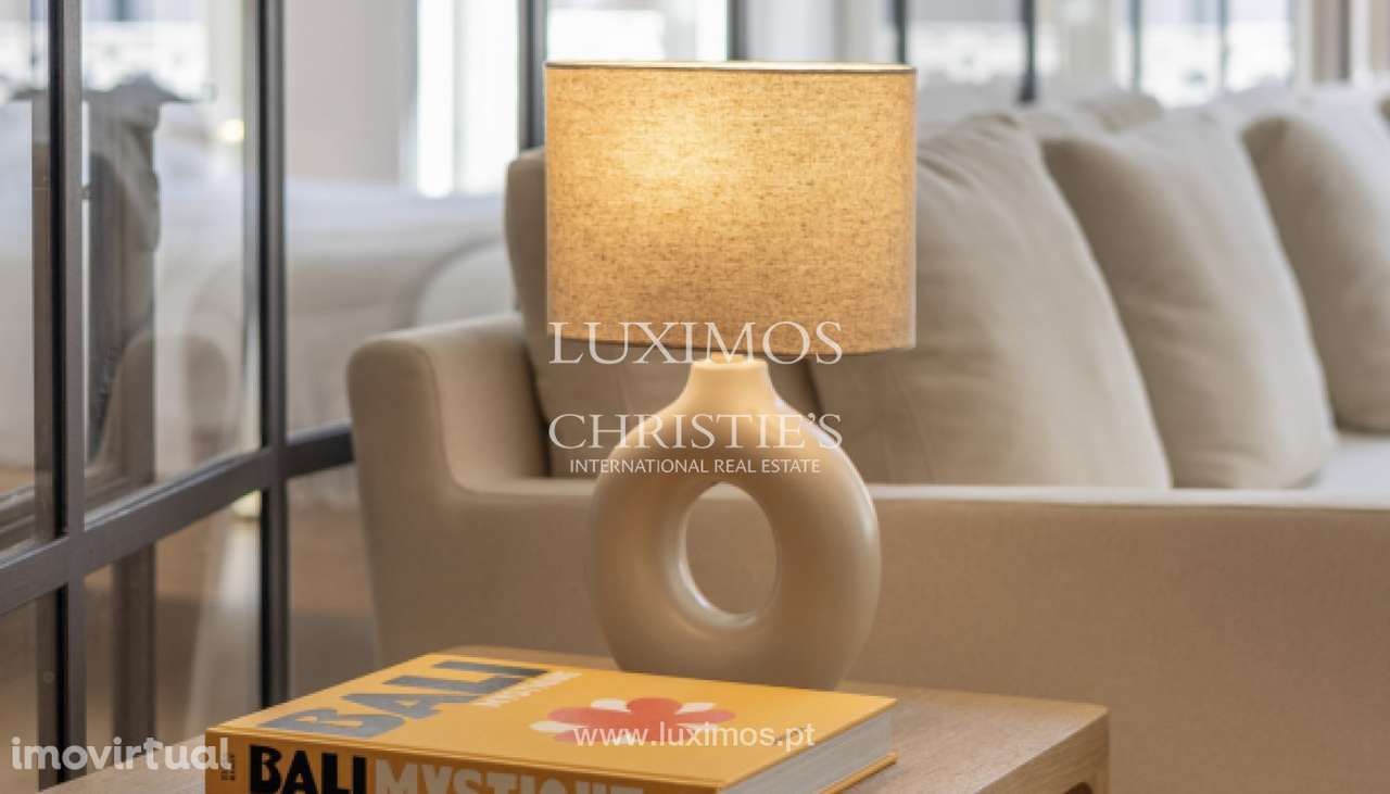 Apartamento T2 como novo mobilado para venda, Porto, Portugal - Grande imagem: 5/19