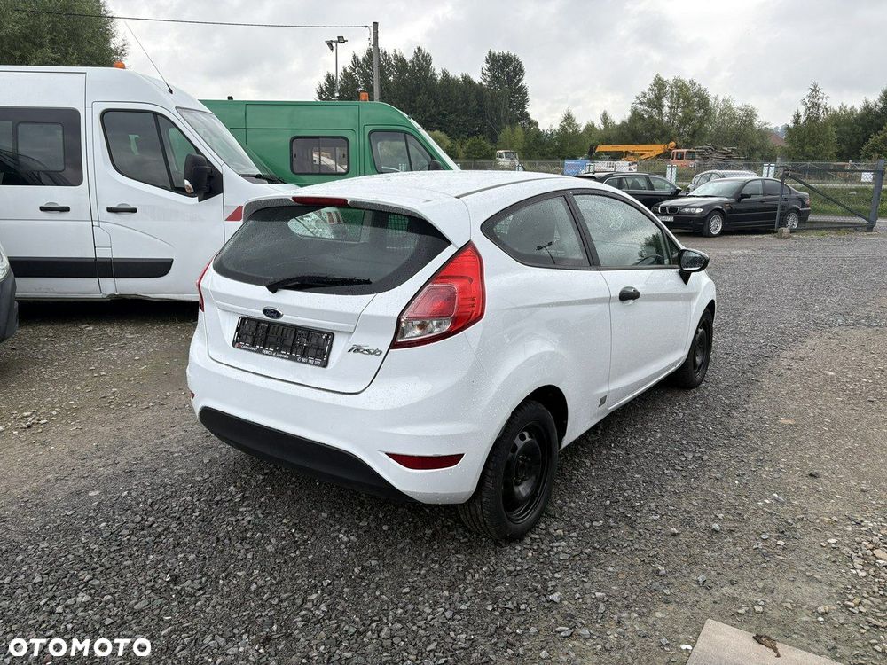Ford Fiesta - 3