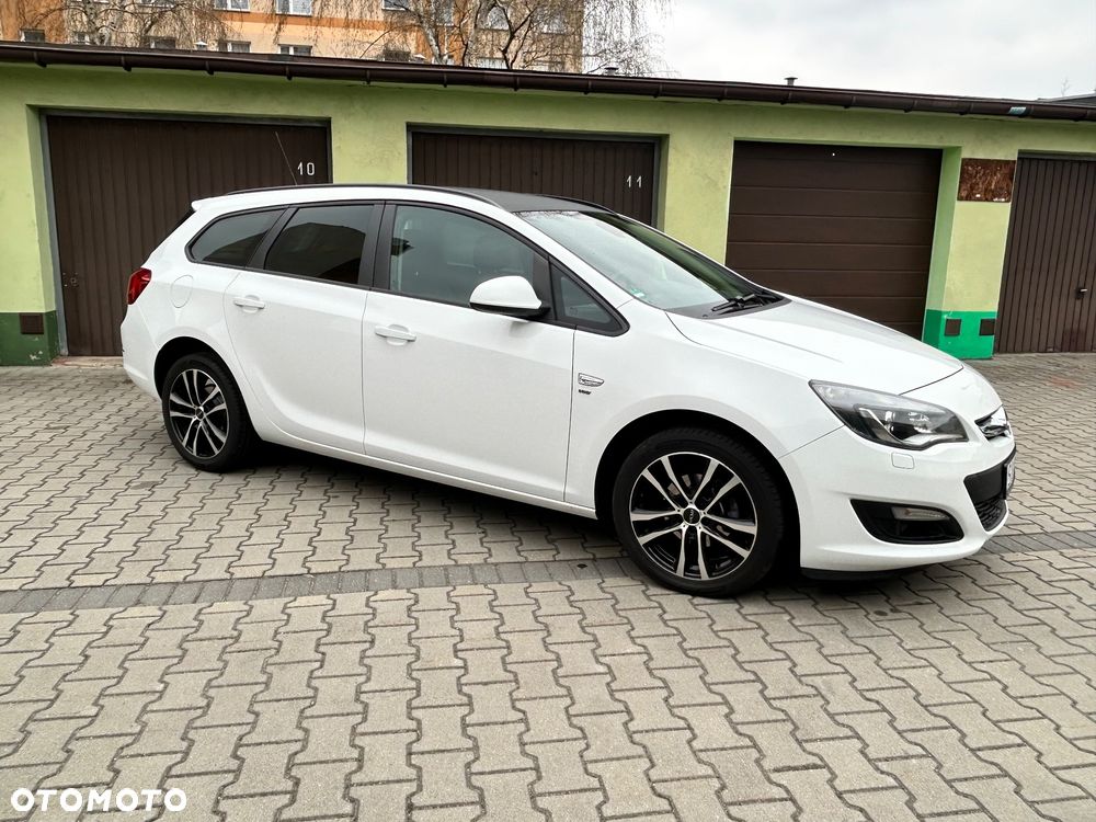 Opel Astra 1.4 Turbo Style - 8