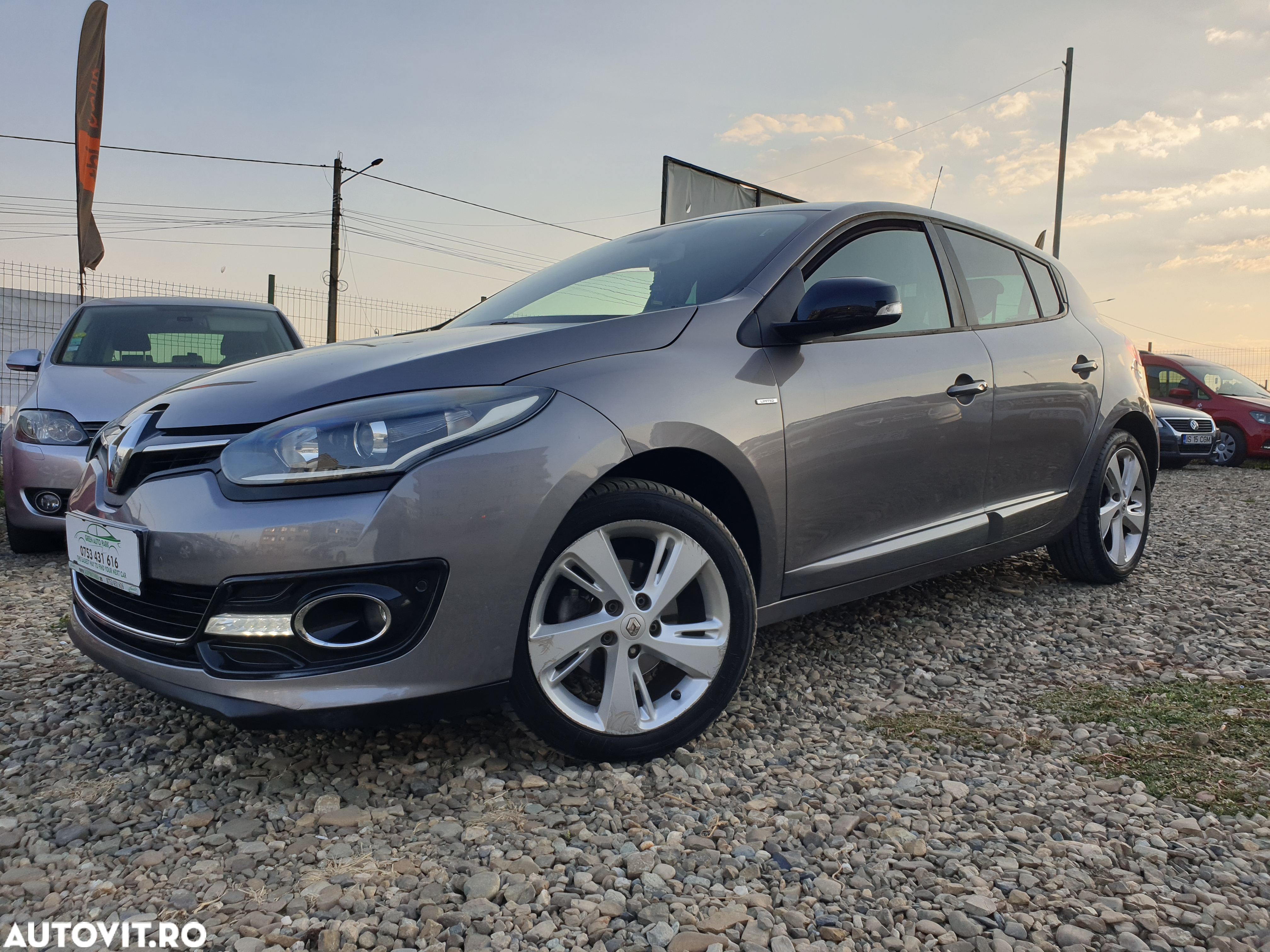 Renault Megane ENERGY dCi 110 Start & Stop LIMITED - 15