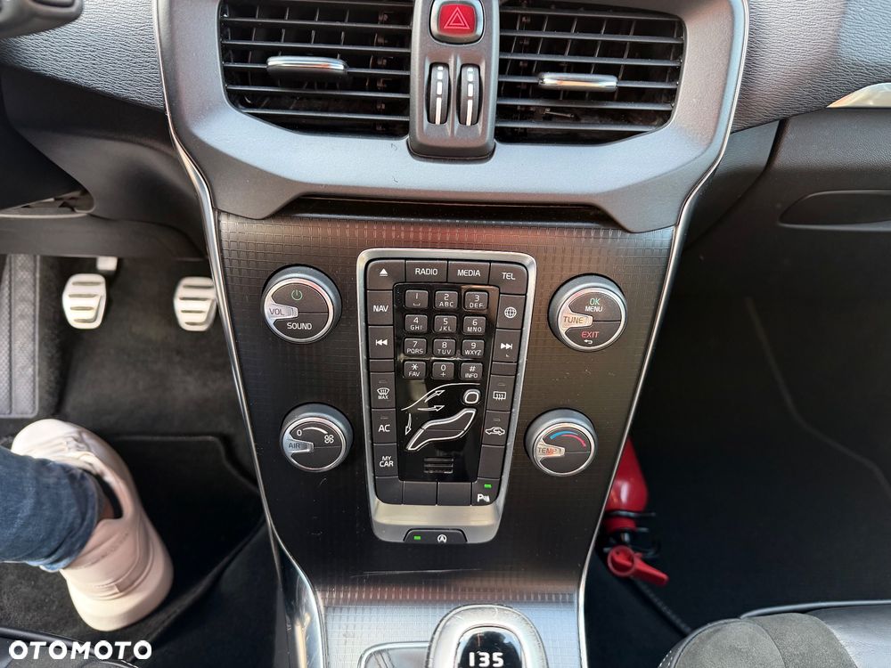 Volvo V40 D2 RDesign - 20