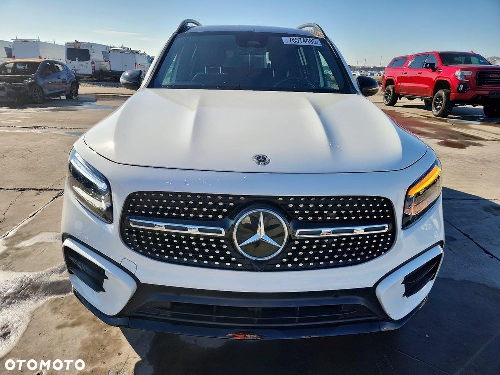 Mercedes-Benz GLB 250 4Matic 8G-DCT AMG Line - 6