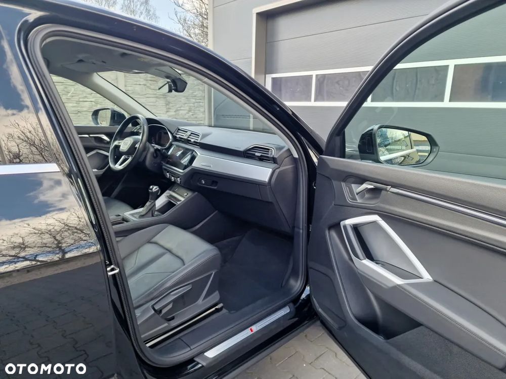 Audi Q3 Sportback 35 TDI S tronic S line - 24