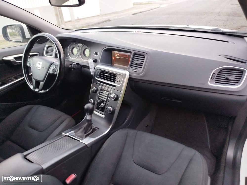 Volvo V60 1.6 D2 Drive Summum Start/Stop - 5