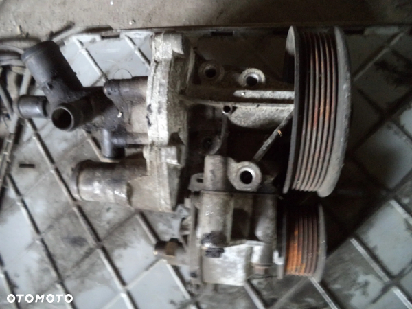 Pompa wody pompa vacuum Ford Transit 2.4 TDDI TDCI