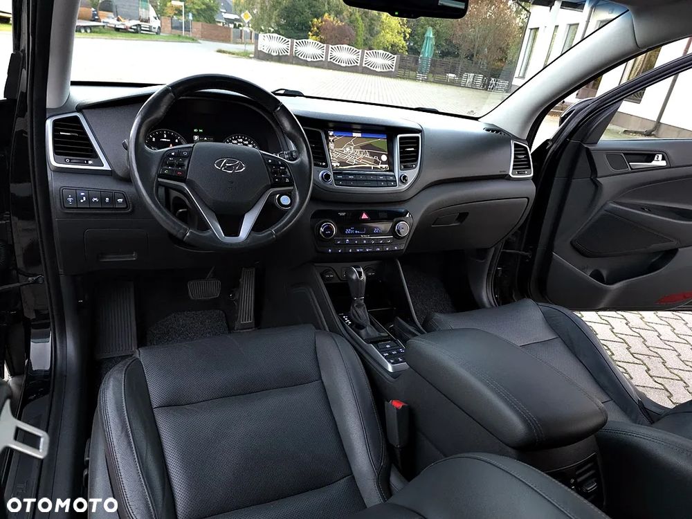 Hyundai Tucson 2.0 CRDI Premium 4WD - 37