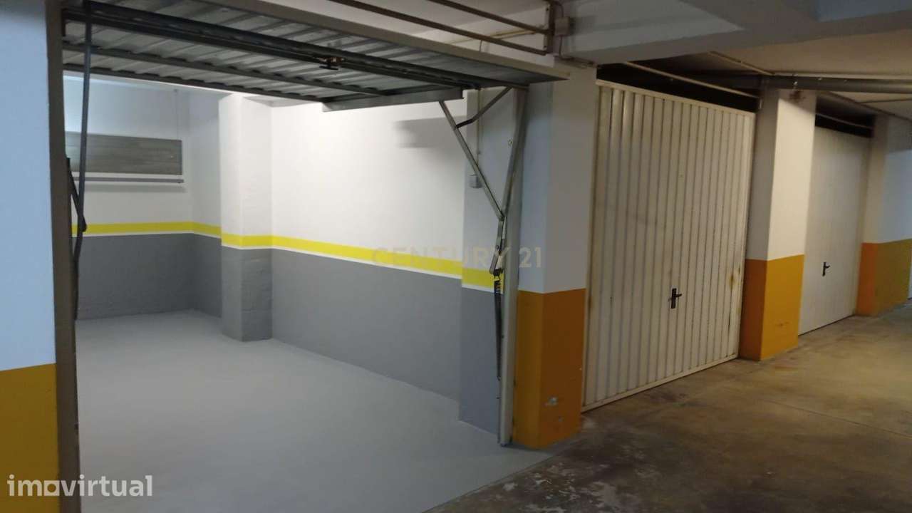 Garagem nos Benguiados, Vila do Conde - Grande imagem: 3/7