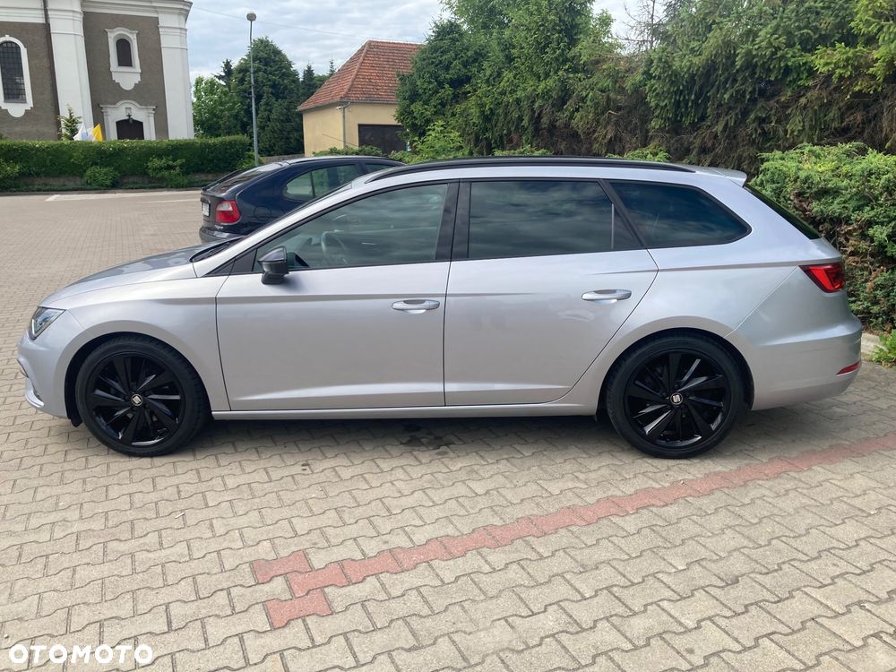 Seat Leon Sportstourer 2.0 TDI DPF DSG FR Black Matt Edition - 2