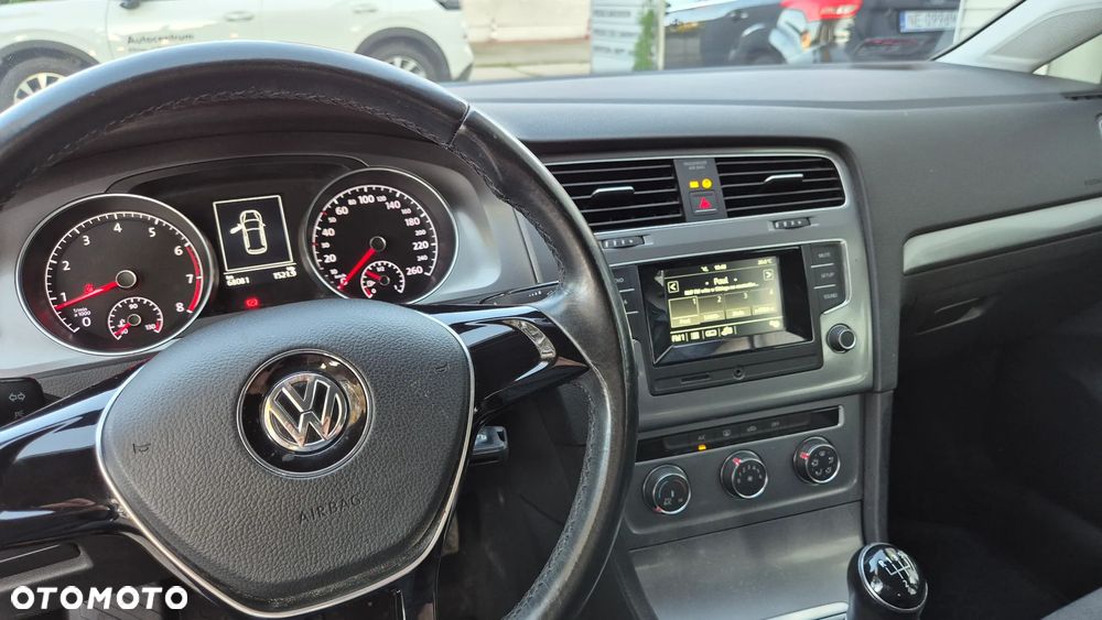 Volkswagen Golf 1.2 TSI BMT Trendline EU6 - 13