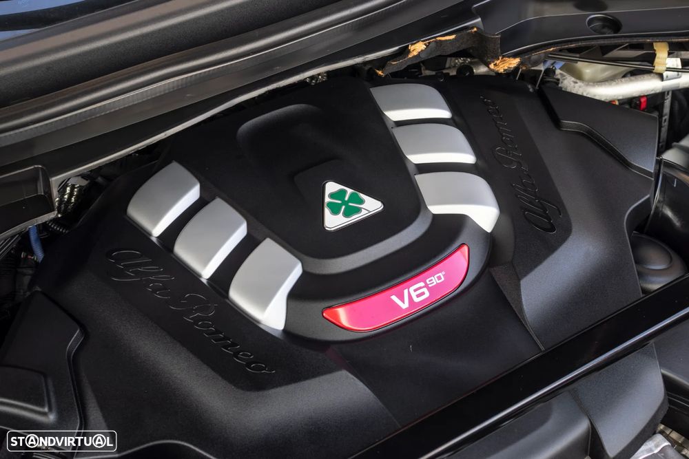 Alfa Romeo Stelvio 2.9 T Quadrifoglio Q4 — fotografia 6