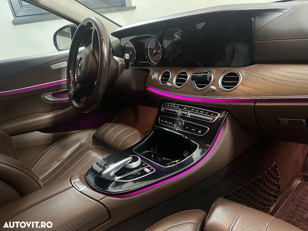 Mercedes-Benz E 220 d Aut. - 18