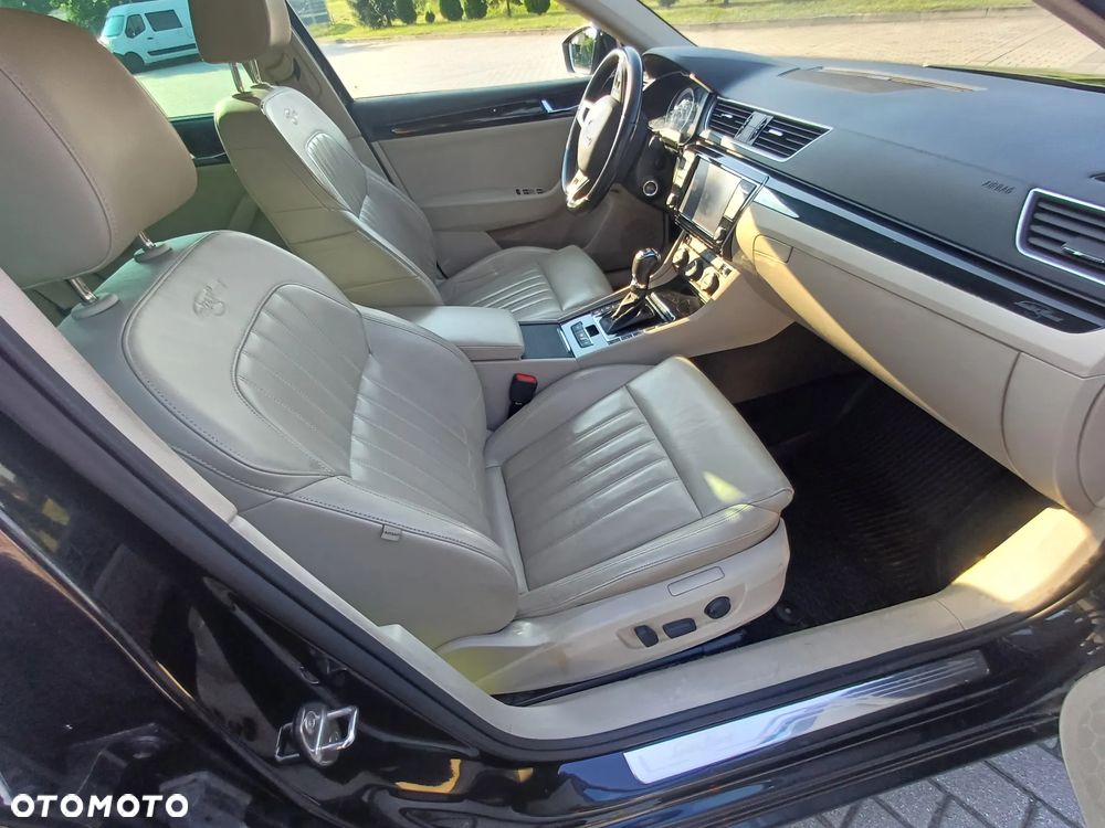 Skoda Superb 2.0 TDI 4x4 L&K DSG - 29