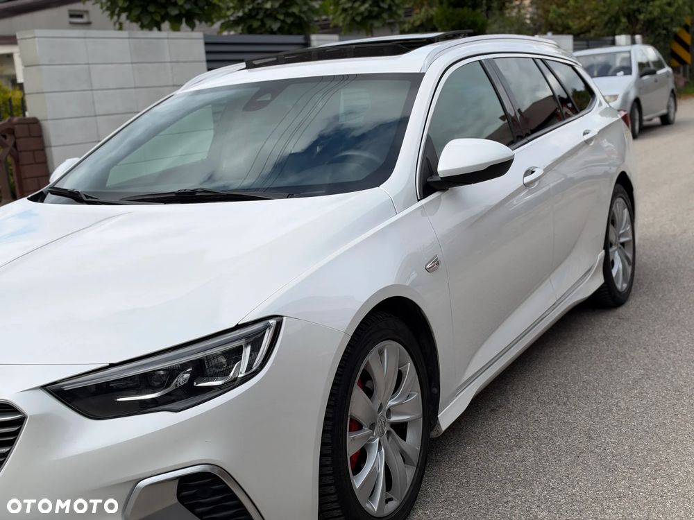Opel Insignia 2.0 CDTI 4x4 GSi S&S - 36